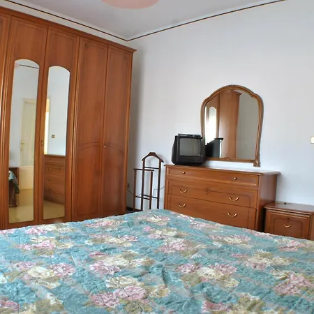 Lombardi Abbeveratoia * Parme