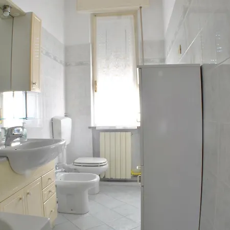Apartment Lombardi Abbeveratoia Parma